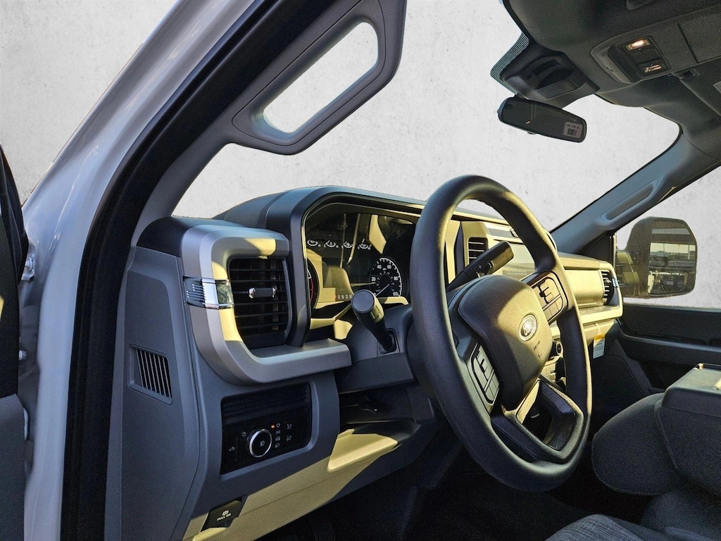 New 2026 Ford F-250 XLT Truck Crew Cab