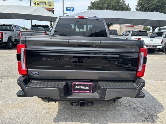 2026 Ford F-250 Platinum photo 3