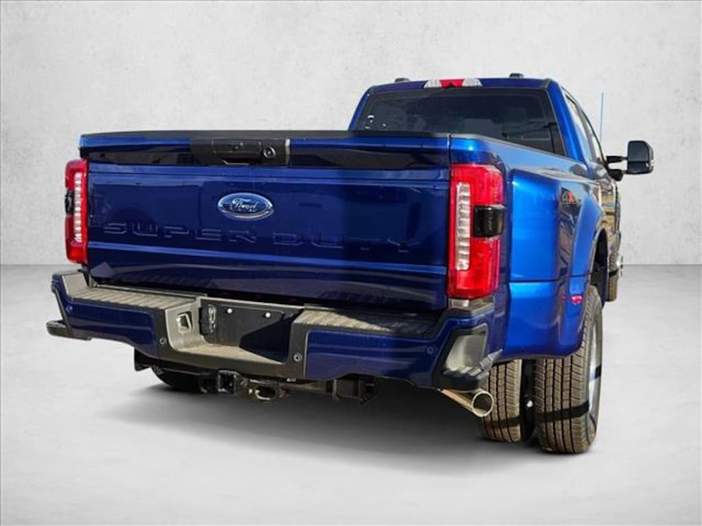 New 2026 Ford F-350 XL Truck Crew Cab