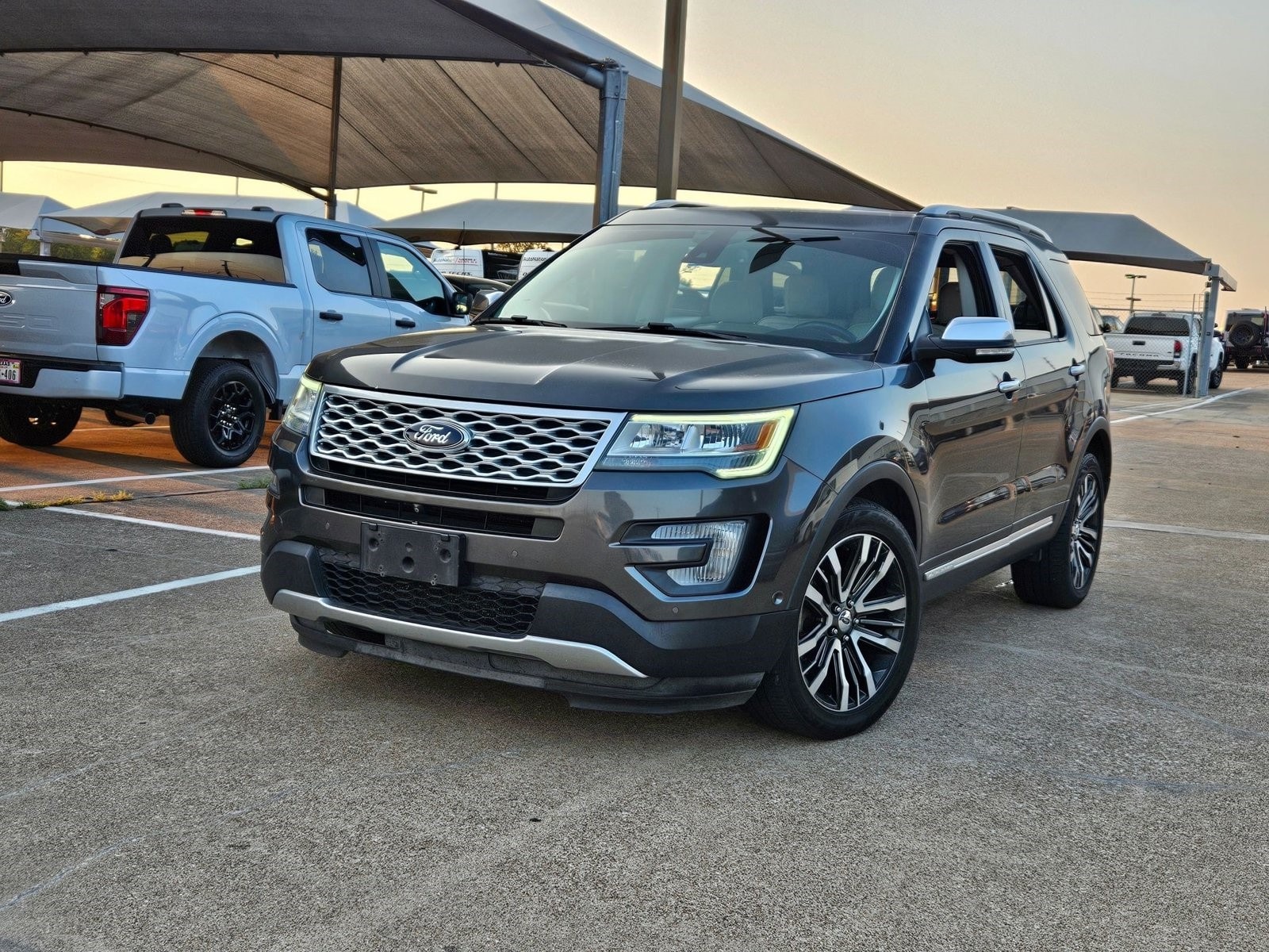2017 Ford Explorer Platinum