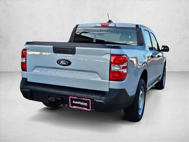 2025 Ford Maverick XL photo 2