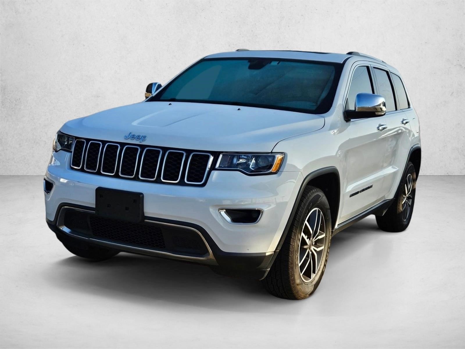 2020 Jeep Grand Cherokee Limited's photo