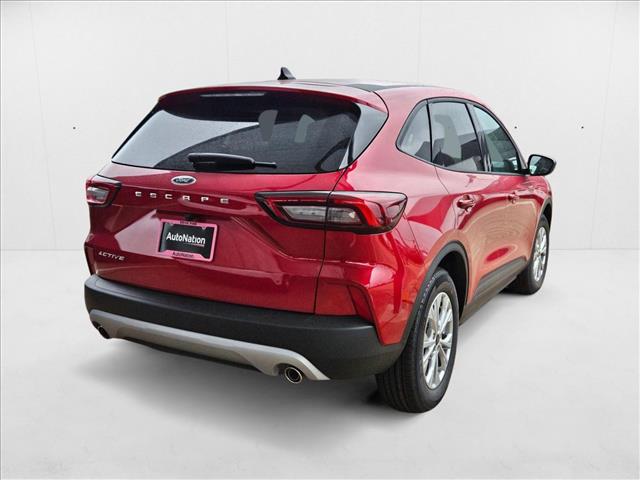 2025 Ford Escape Active photo 2