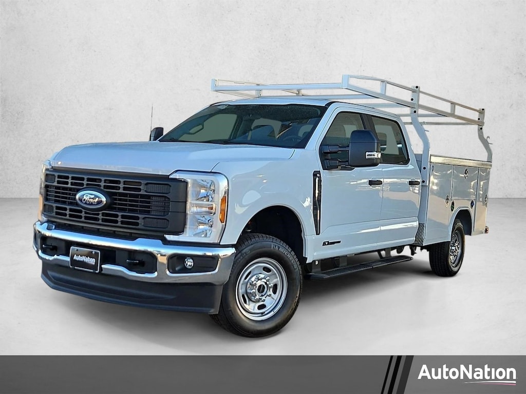 New 2026 Ford F-250 XL Truck Crew Cab