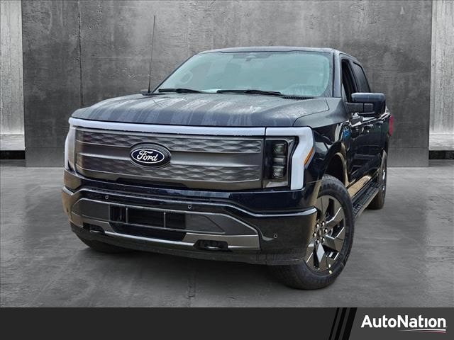 2025 Ford F-150 Lightning Lariat's photo
