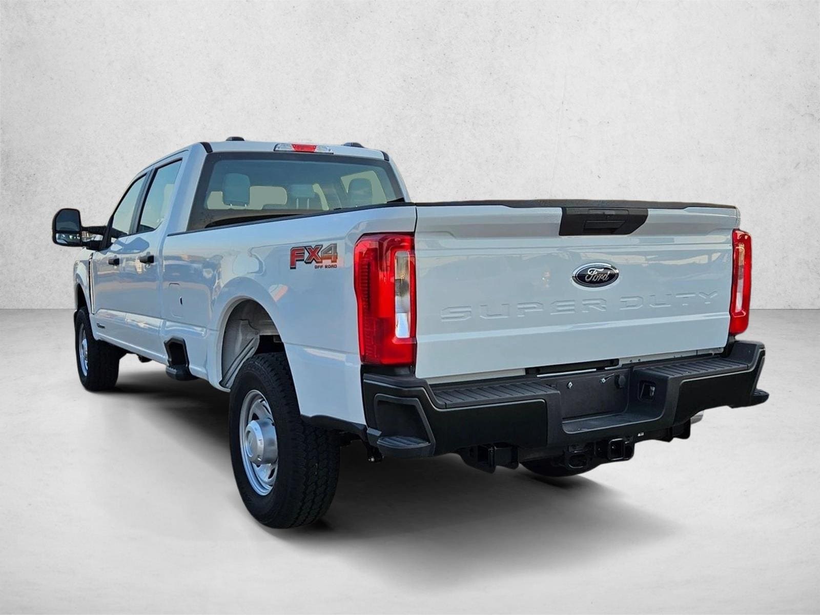 2026 Ford F-350 Super Duty XL - Photo 9