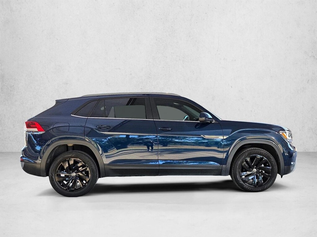 Used 2022 Volkswagen Atlas Cross Sport 3.6L V6 SE w/Technology SUV