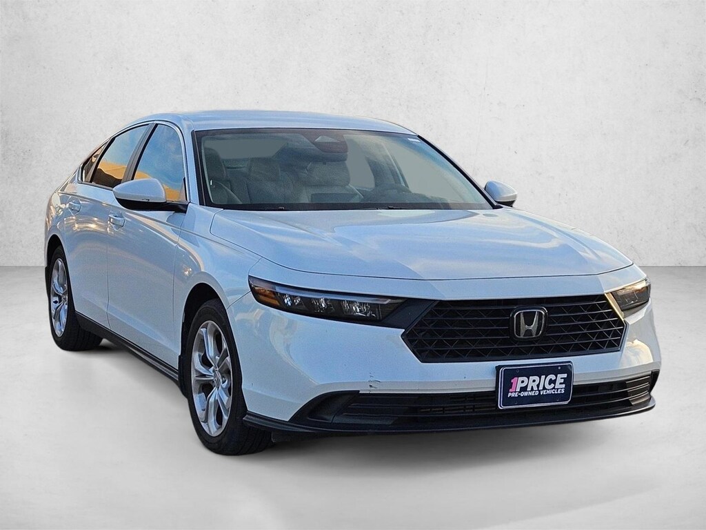 Used 2023 Honda Accord LX Sedan