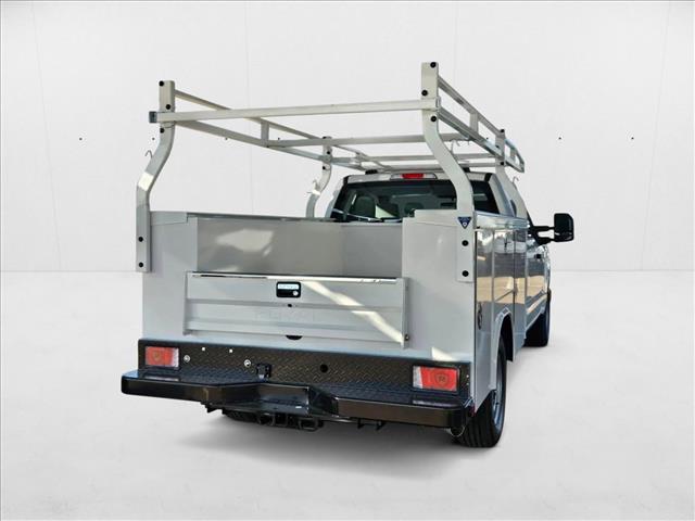 2025 Ford F-250 XL photo 2