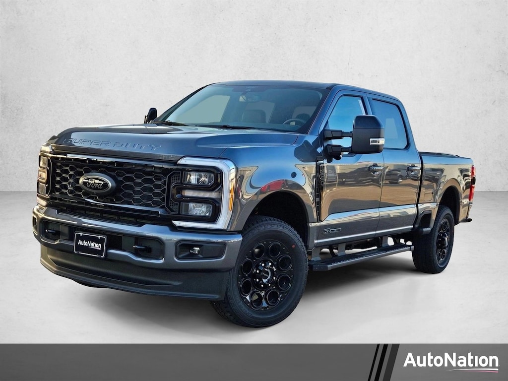 New 2026 Ford F-250 LARIAT Truck Crew Cab