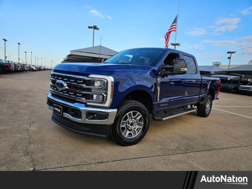 New 2026 Ford F-250 LARIAT Truck Crew Cab