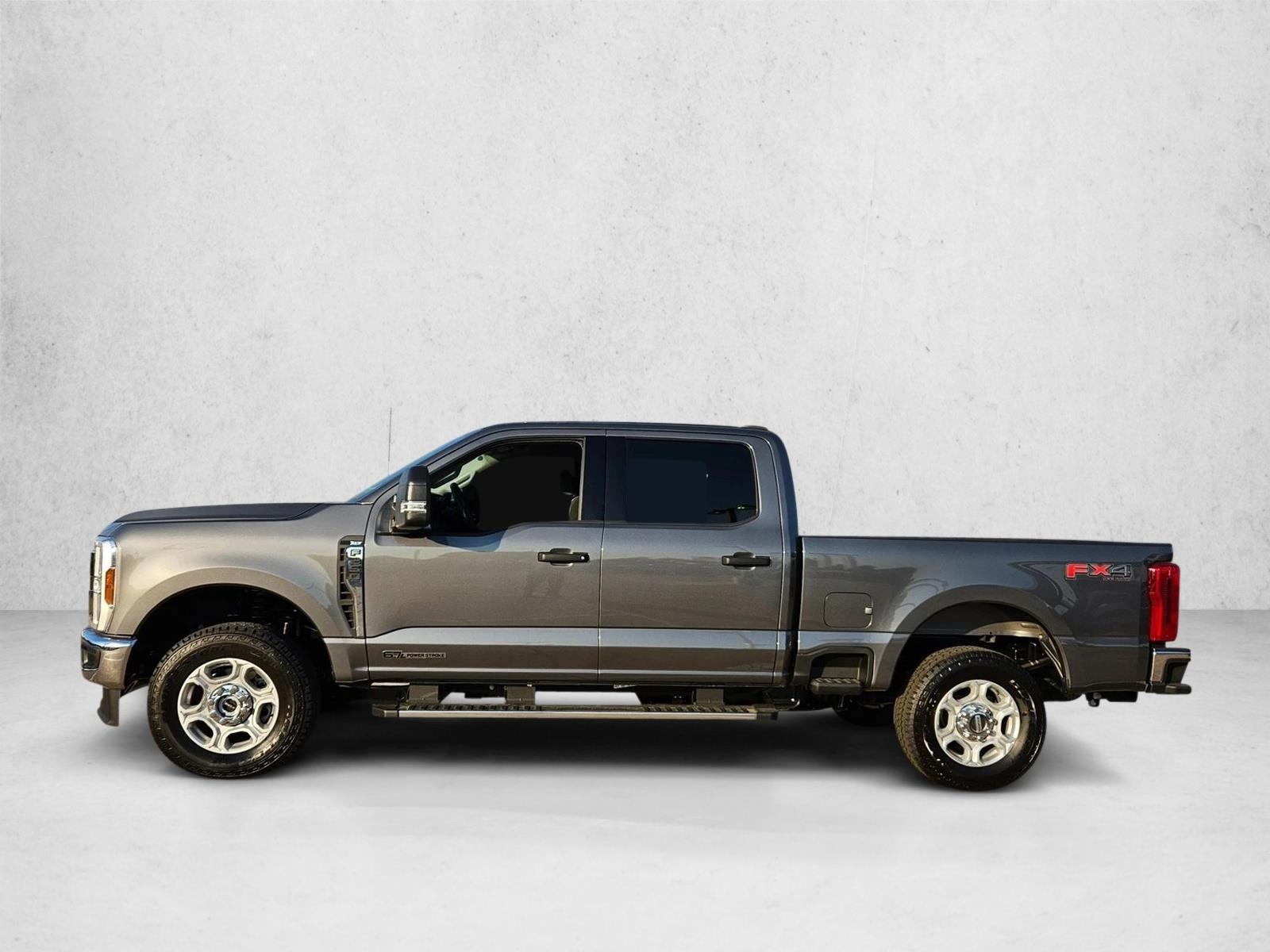 2026 Ford F-250 Super Duty XLT - Photo 5