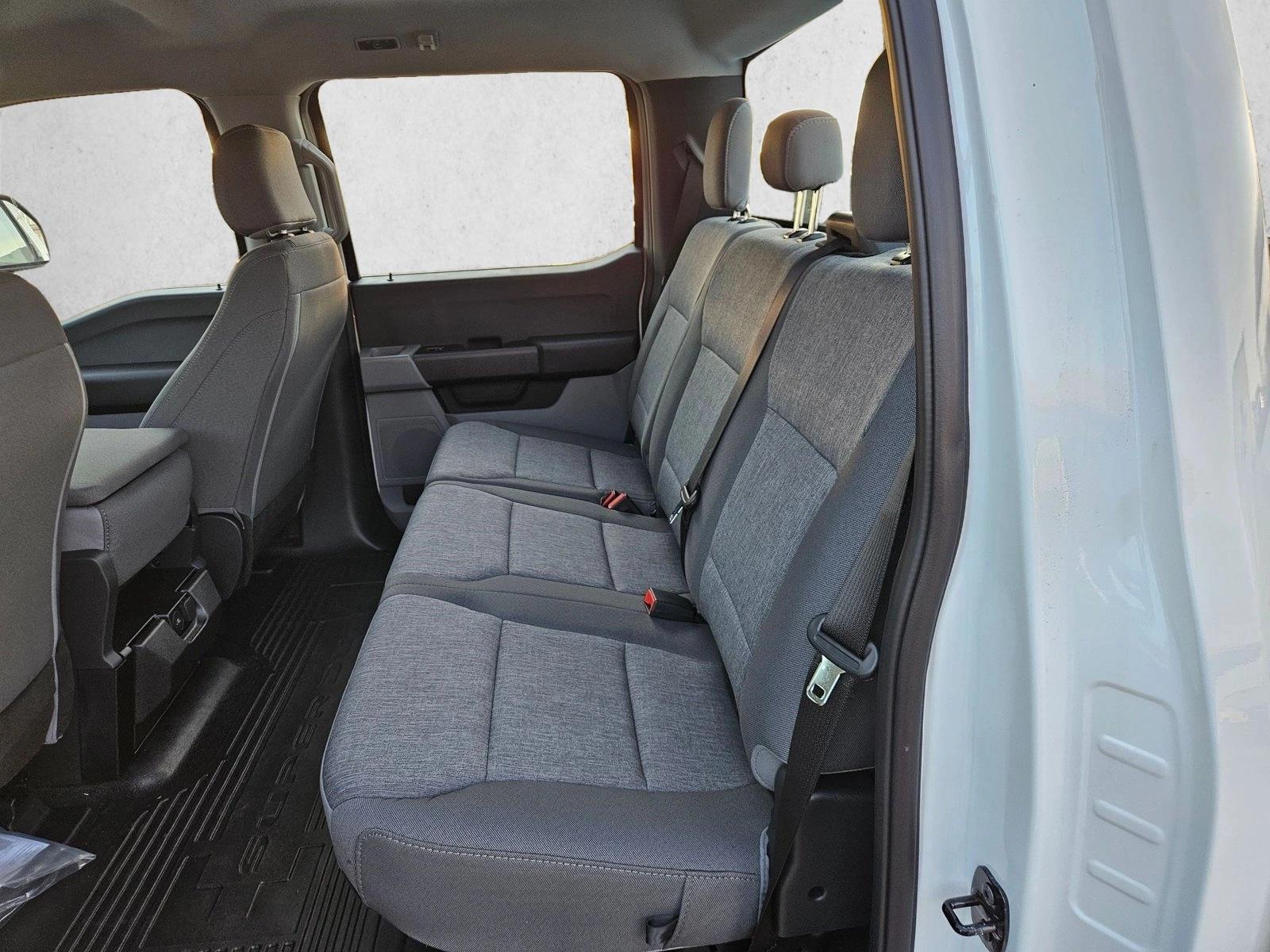 2026 Ford F-350 Super Duty XL - Photo 12