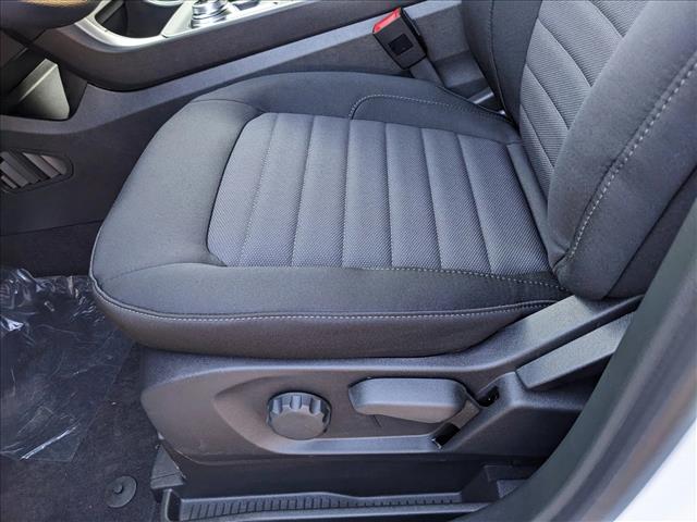 2024 Ford Edge SE photo 4