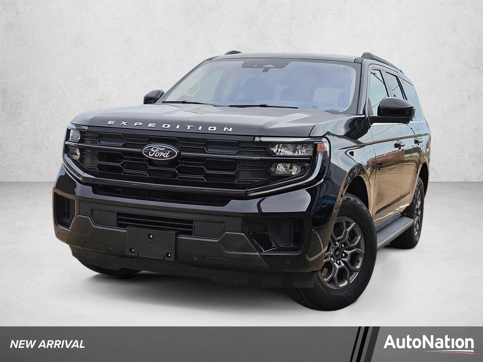 2025 Ford Expedition Active's photo