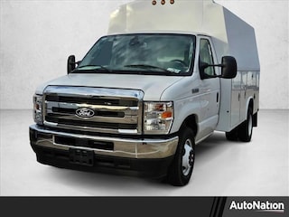 2026 Ford E-350 Cutaway Truck