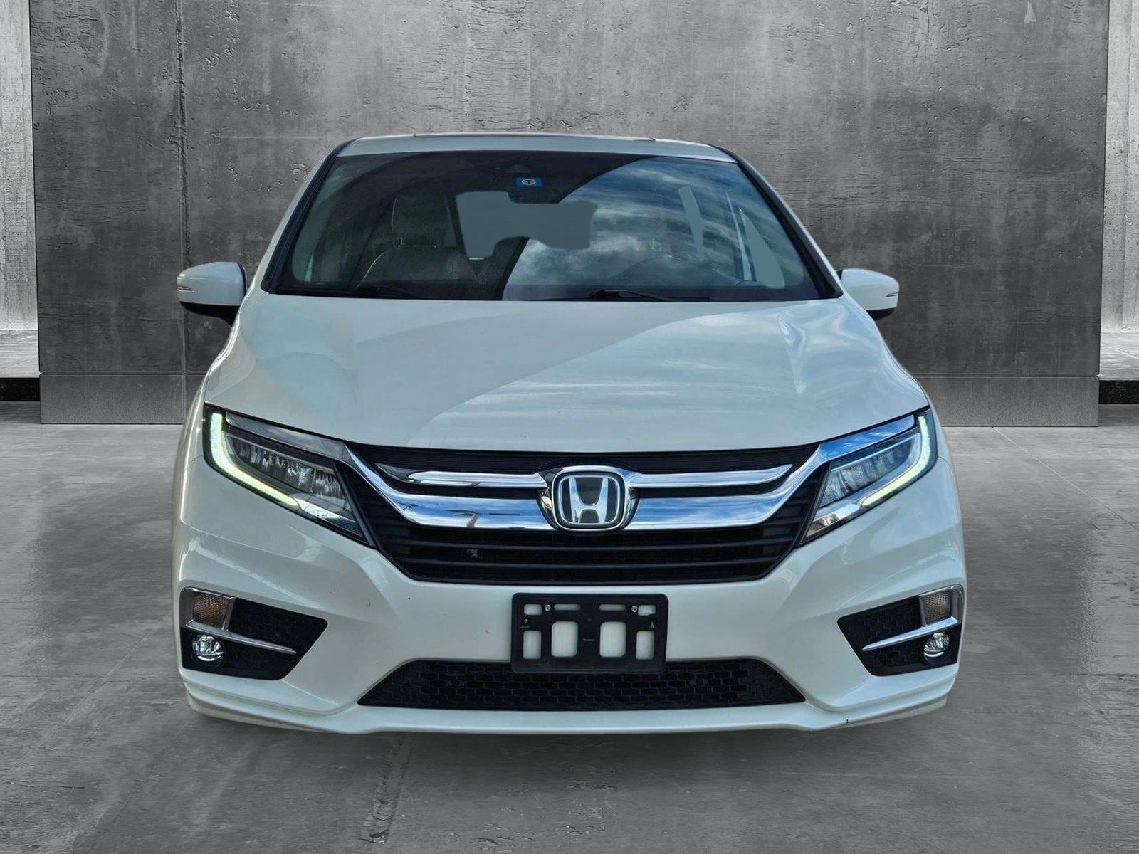 Used 2018 Honda Odyssey Elite with VIN 5FNRL6H92JB000864 for sale in Fort Worth, TX