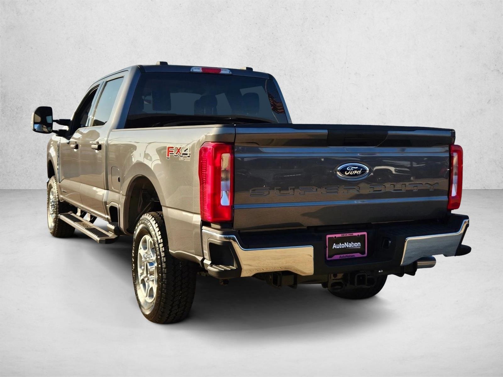 2026 Ford F-250 Super Duty XLT - Photo 9