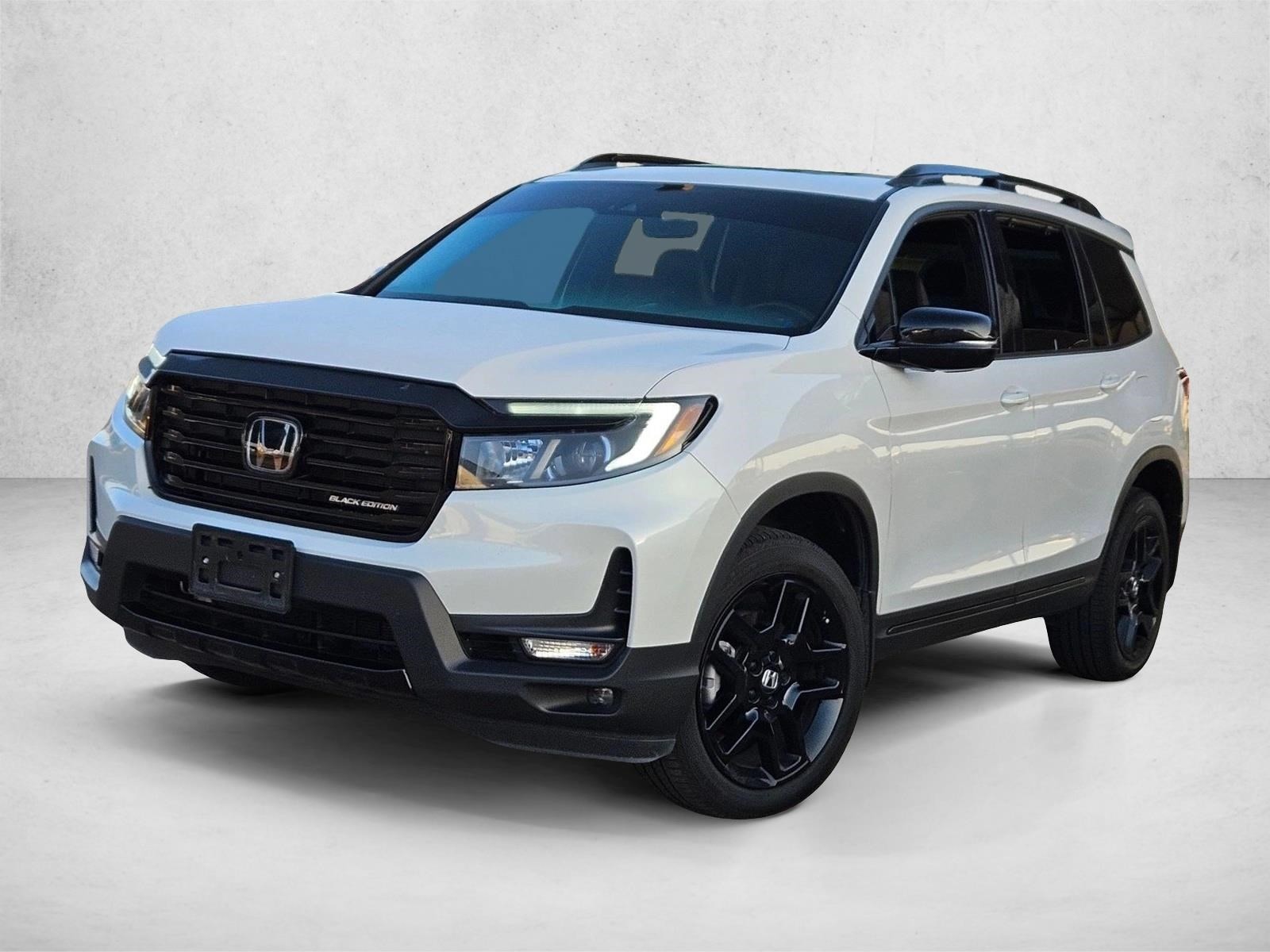 2025 Honda Passport Black Edition's photo