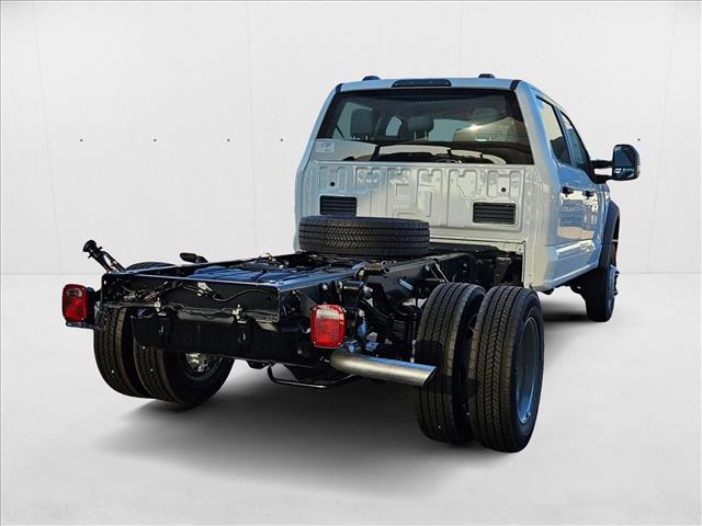 2025 Ford F-450 XL photo 2