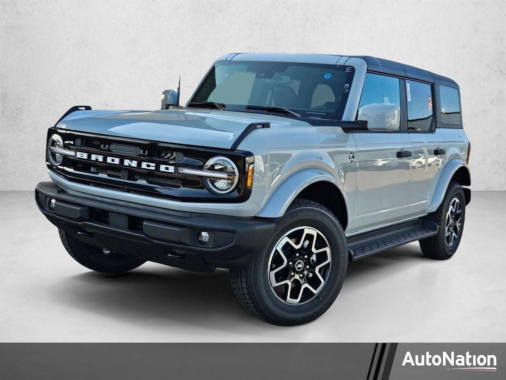 New 2026 Ford Bronco Outer Banks SUV