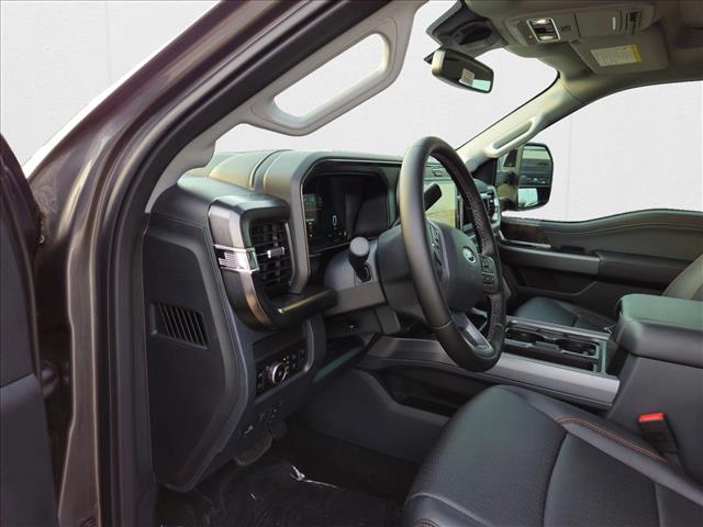 2026 Ford F-250 Lariat photo 3