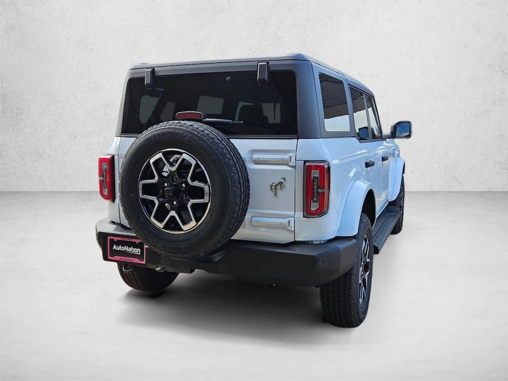 New 2026 Ford Bronco Outer Banks SUV