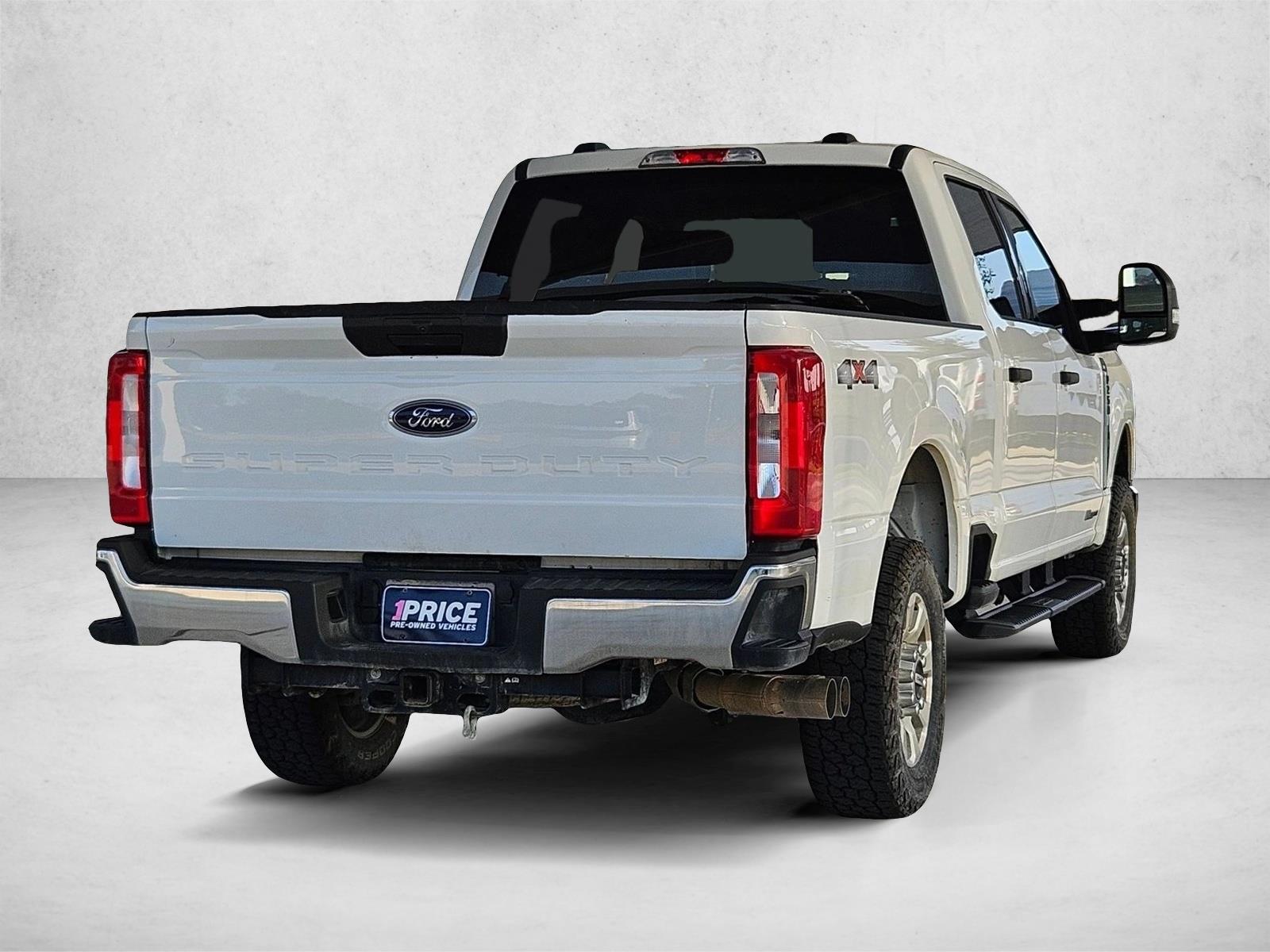 2024 Ford F-250 XLT photo 4