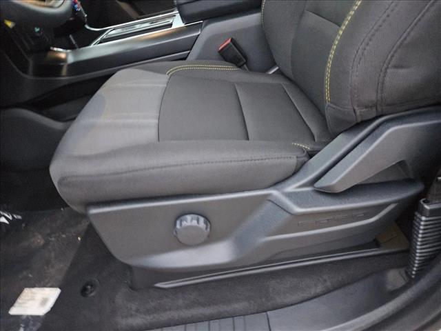 2025 Ford F-150 STX photo 4