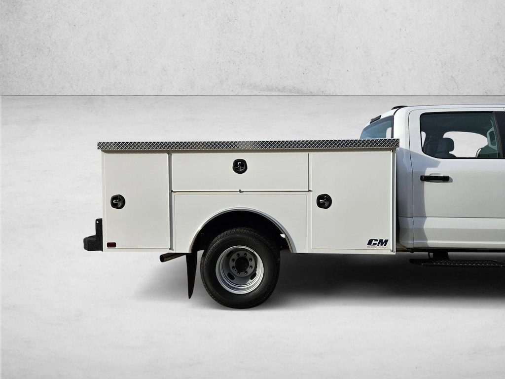 New 2026 Ford F-350 Chassis XL Truck Crew Cab
