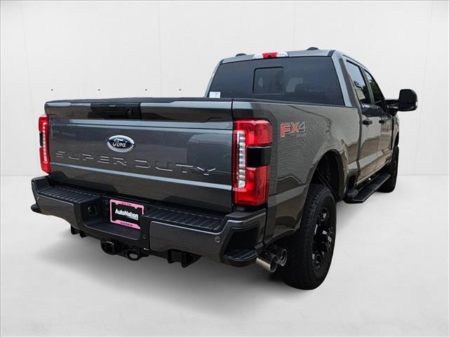 2025 Ford F-250 XL photo 2