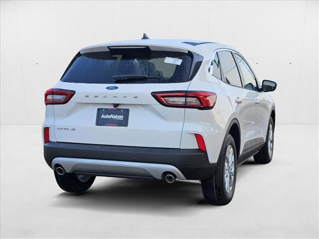 2024 Ford Escape Active photo 2