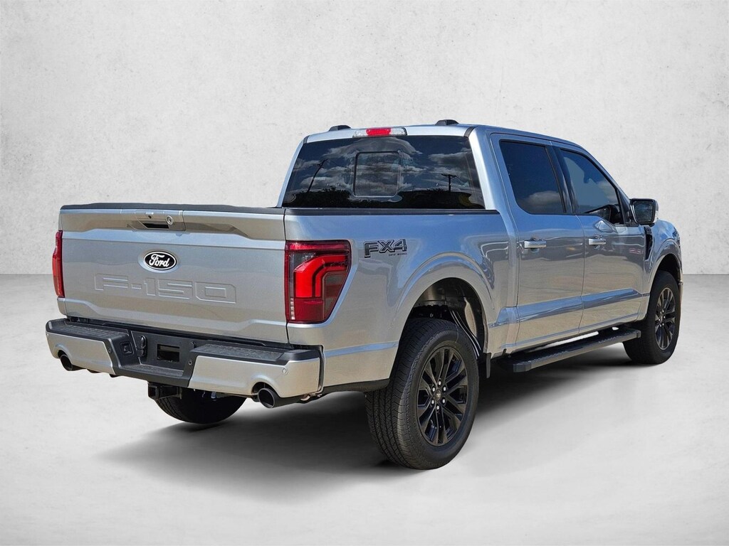New 2026 Ford F-150 LARIAT Truck SuperCrew Cab