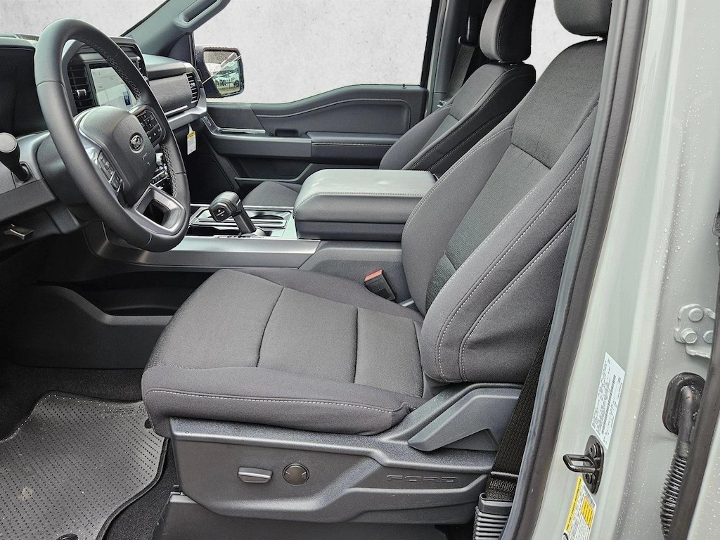 New 2026 Ford F-150 XLT Truck SuperCrew Cab