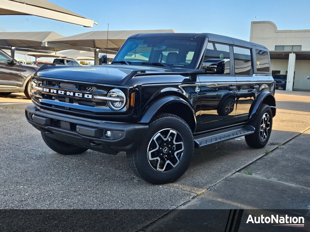 New 2026 Ford Bronco Outer Banks SUV