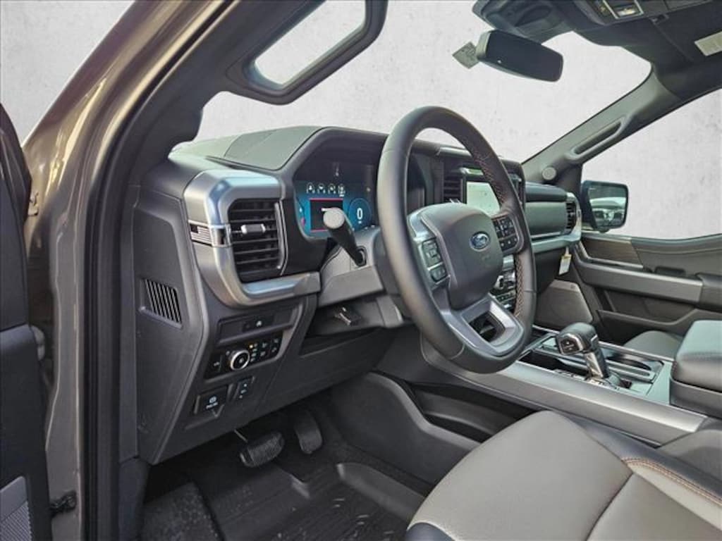New 2025 Ford F-150 LARIAT Truck SuperCrew Cab