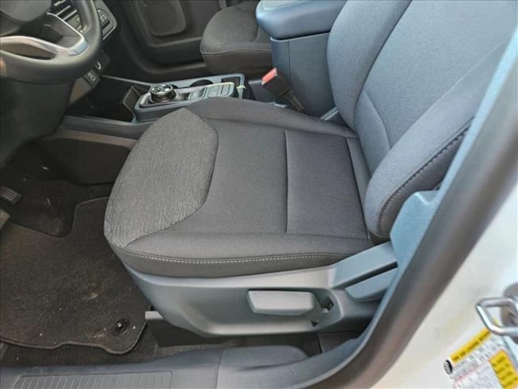 New 2025 Ford Maverick XL Truck SuperCrew