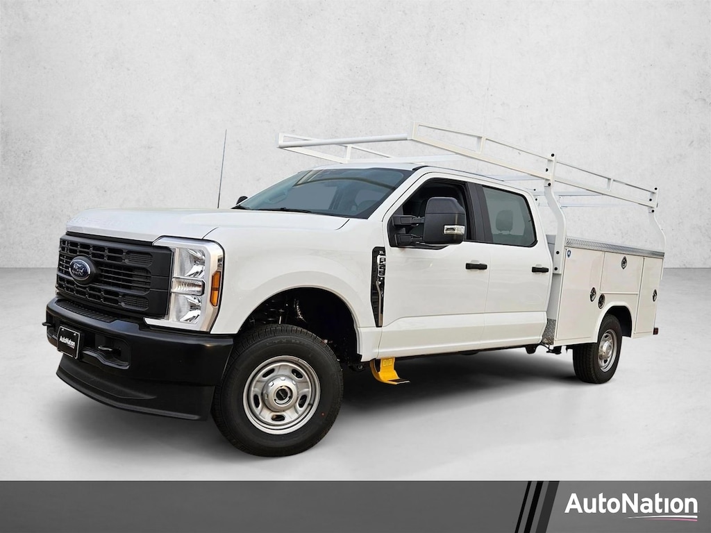 New 2026 Ford F-250 XL Truck Crew Cab