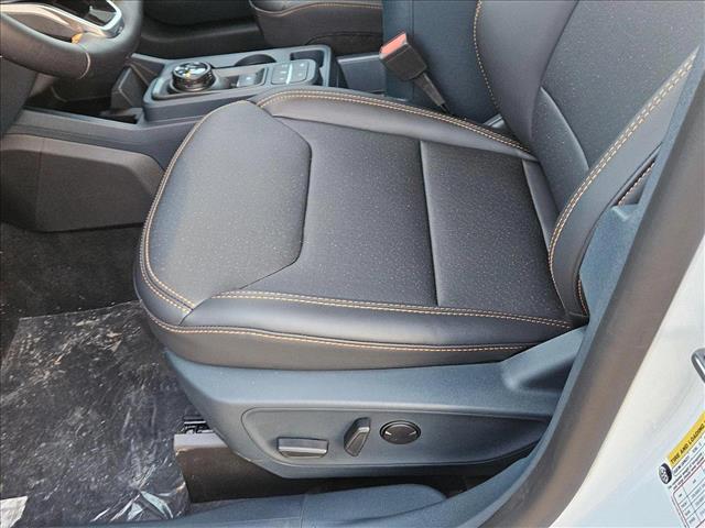 2025 Ford Maverick Tremor photo 3