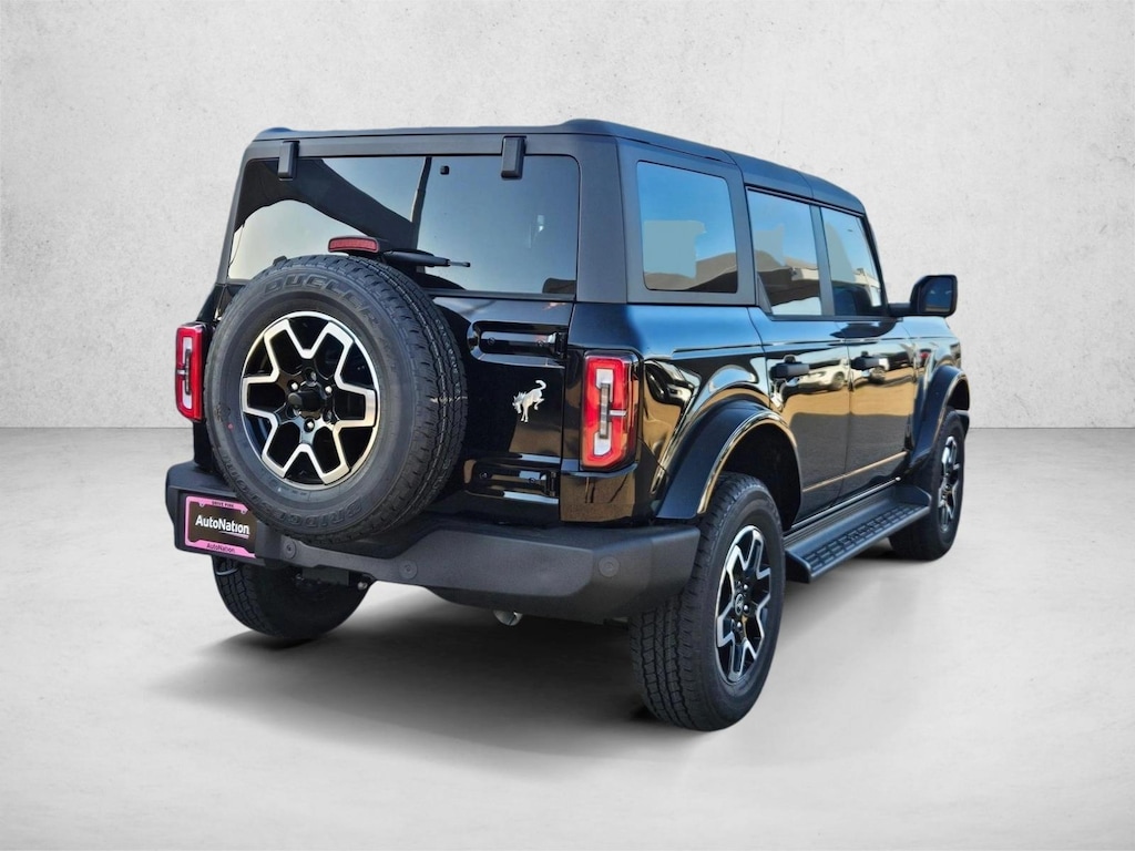 New 2026 Ford Bronco Outer Banks SUV