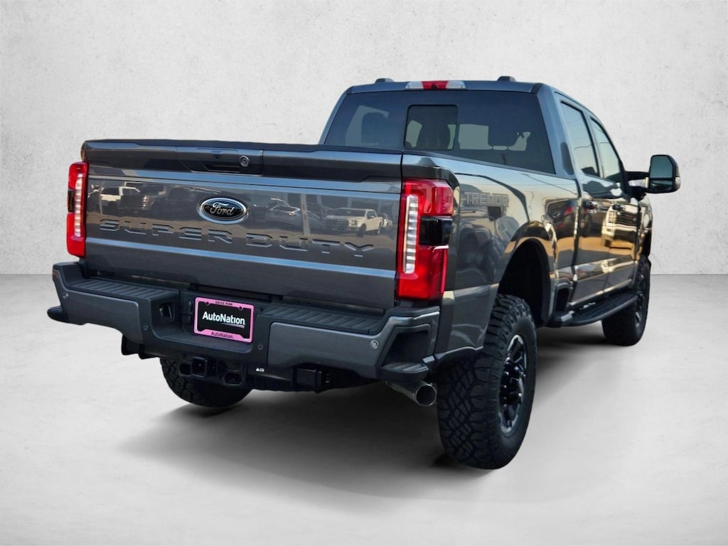 New 2026 Ford F-250 XLT Truck Crew Cab