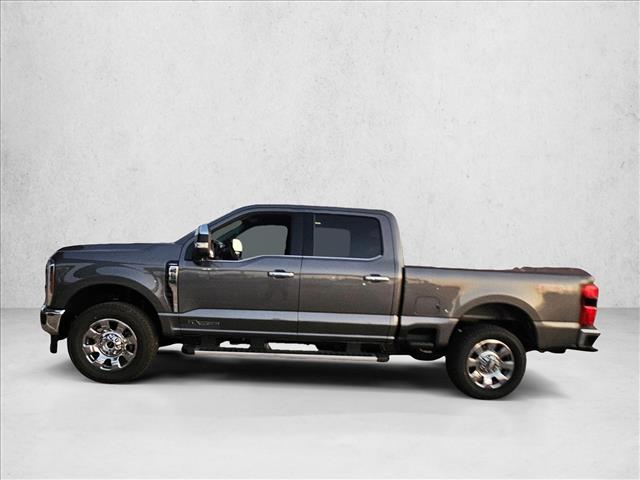 2026 Ford F-250 Lariat photo 4