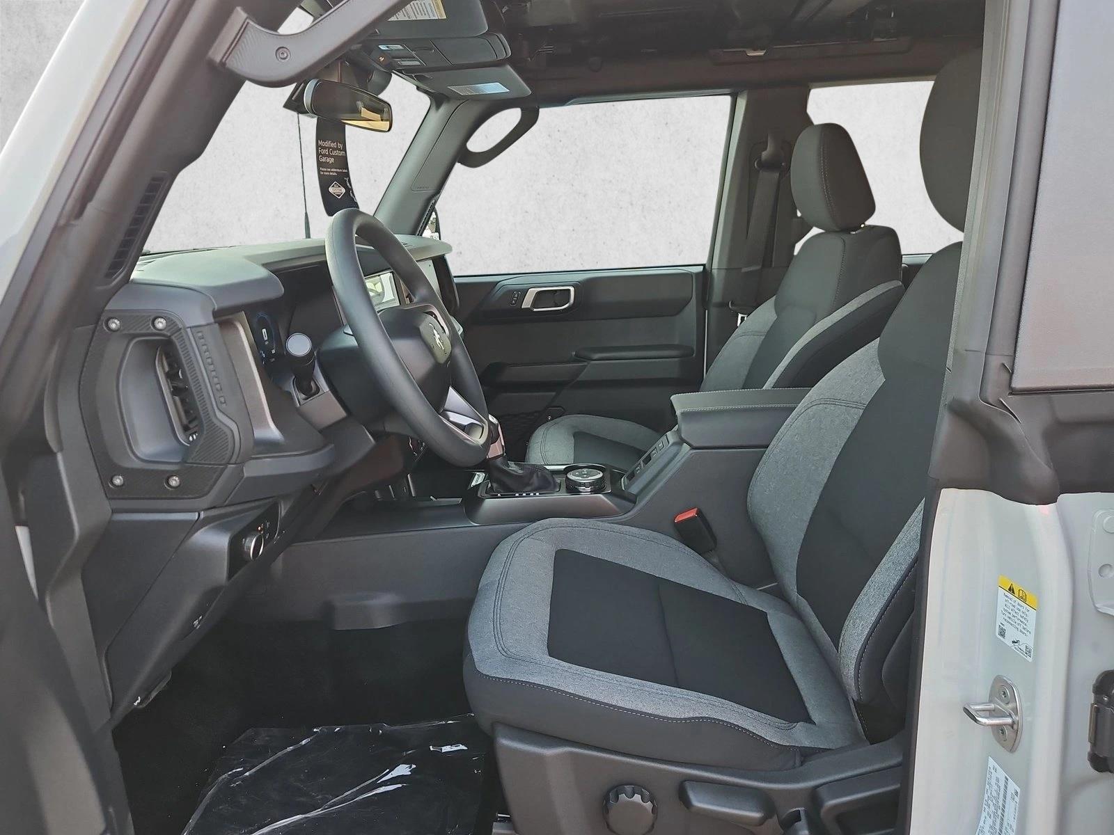 New 2026 Ford Bronco Base SUV