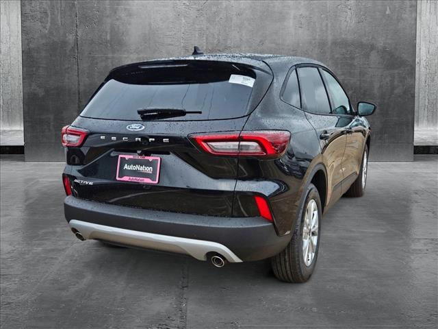 2025 Ford Escape Active photo 2