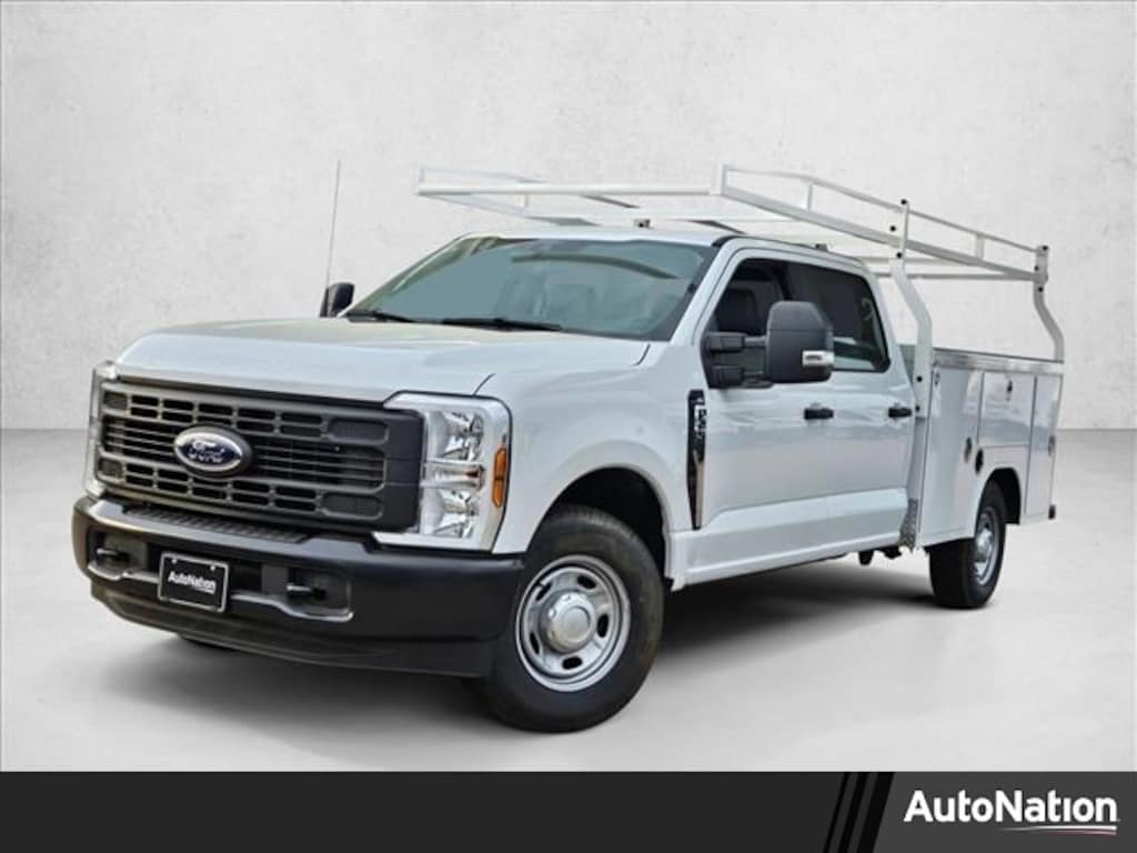 New 2026 Ford F-250 XL Truck Crew Cab