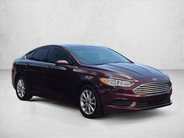 2017 Ford Fusion SE photo 3