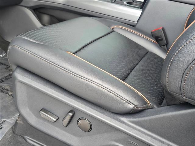 2026 Ford F-250 Lariat photo 4