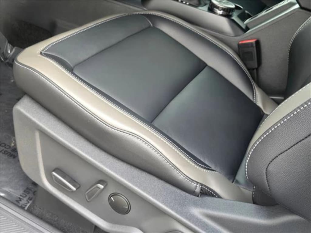 New 2025 Ford Bronco Outer Banks SUV