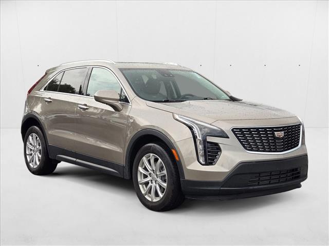 2023 Cadillac XT4 Luxury photo 3