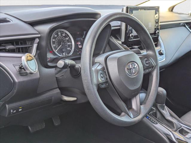 2021 Toyota Corolla LE photo 4